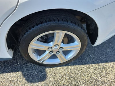 2009 Pontiac Vibe Base