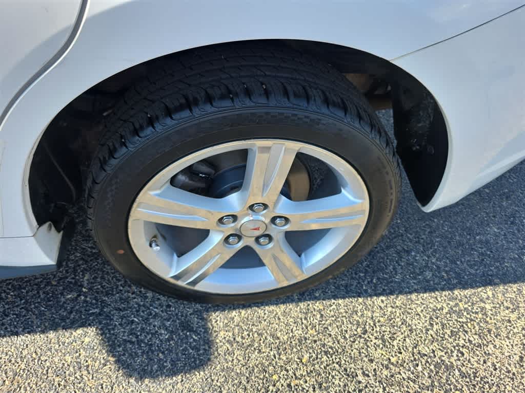2009 Pontiac Vibe Base