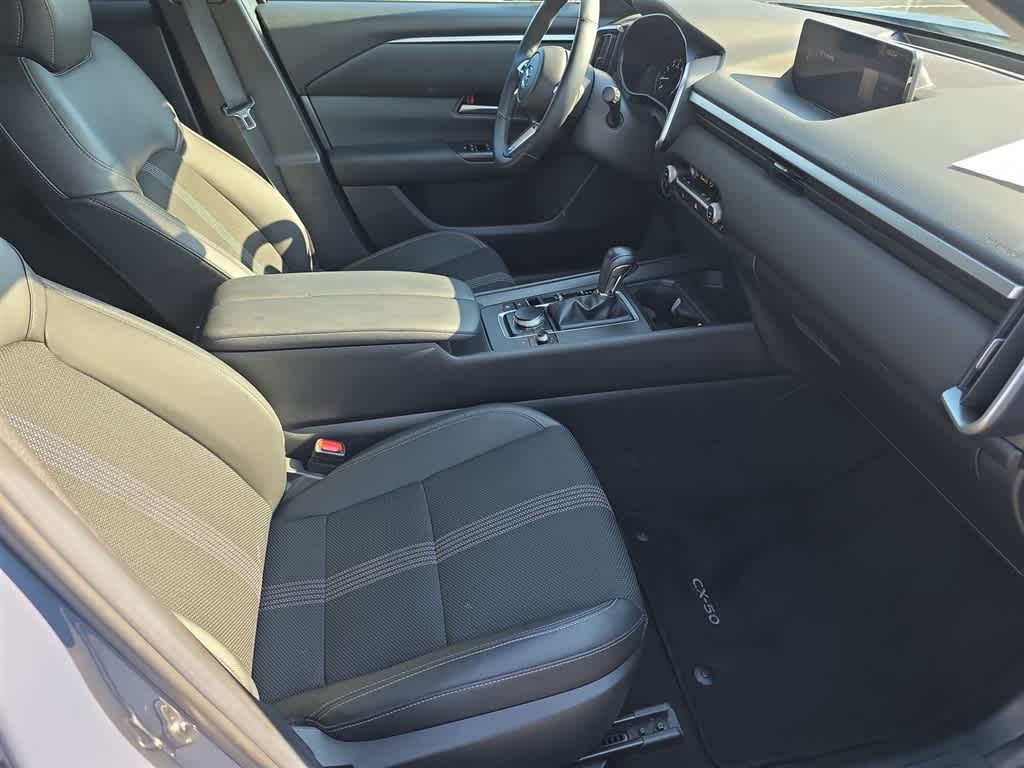 2025 Mazda Mazda CX-50 2.5 S Preferred Package