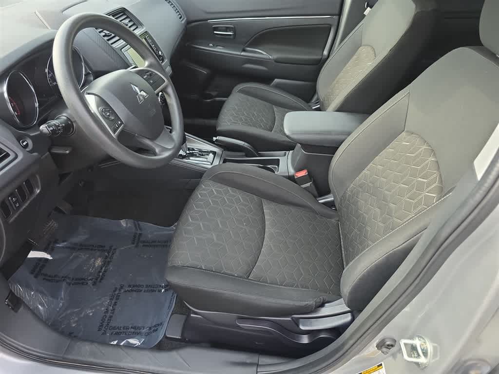 2024 Mitsubishi Outlander Sport ES