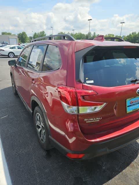 2023 Subaru Forester Premium