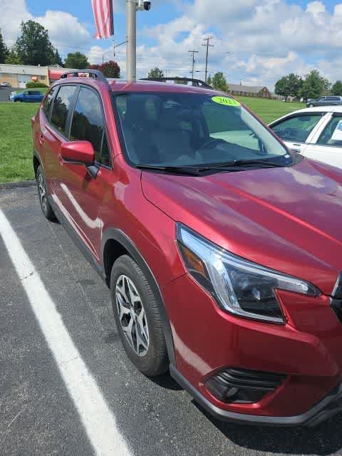 2023 Subaru Forester Premium