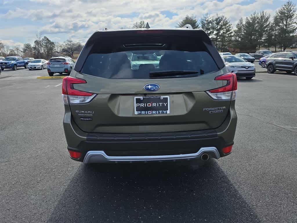 2023 Subaru Forester Touring