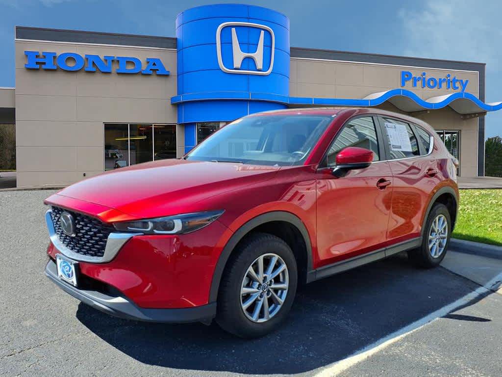 2023 Mazda CX-5 S Preferred package Auto AWD's photo