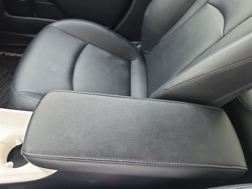 2017 Toyota Prius Four