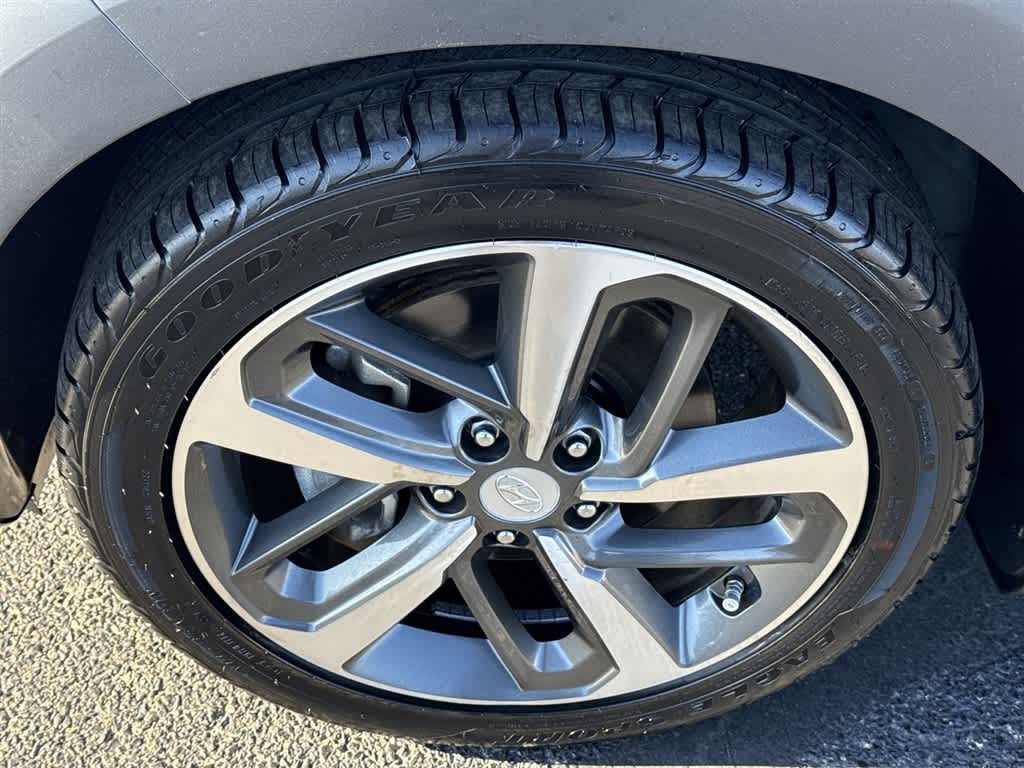 2020 Hyundai Kona Limited