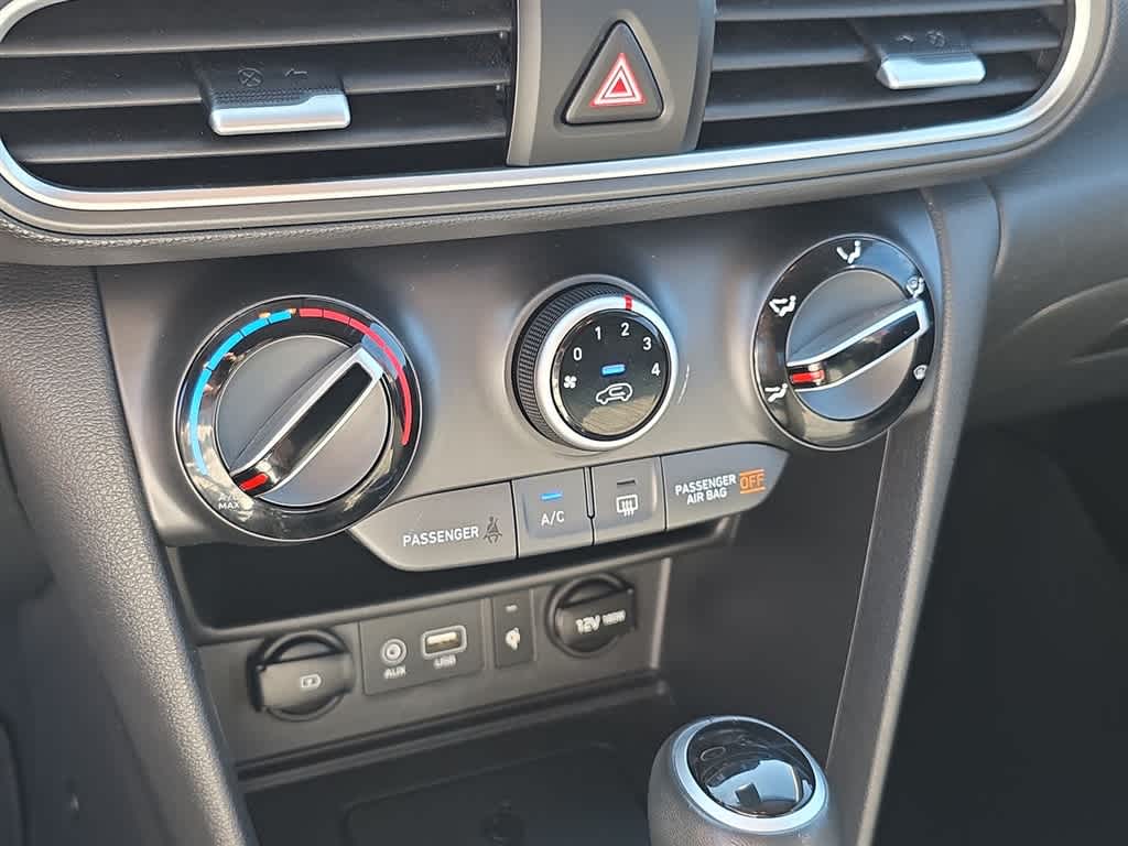 2020 Hyundai Kona SEL Plus