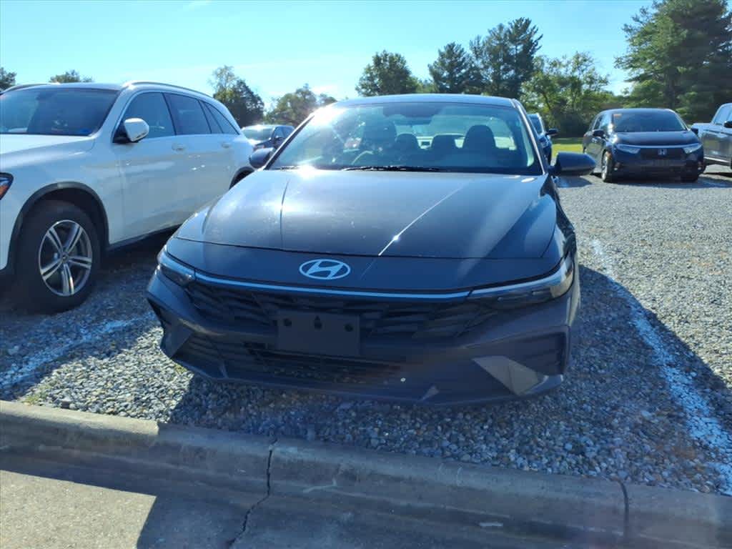2024 Hyundai Elantra SEL