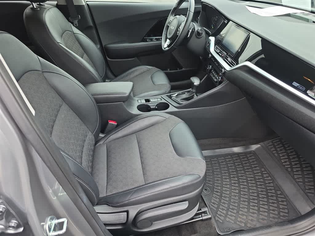 2022 Kia Niro Plug-In Hybrid EX