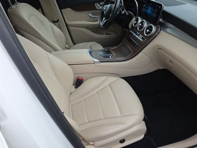 2021 Mercedes-Benz GLC 300 GLC 300