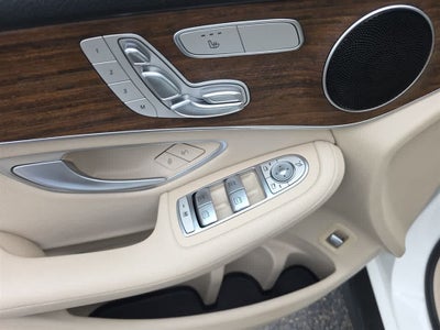 2021 Mercedes-Benz GLC 300 GLC 300