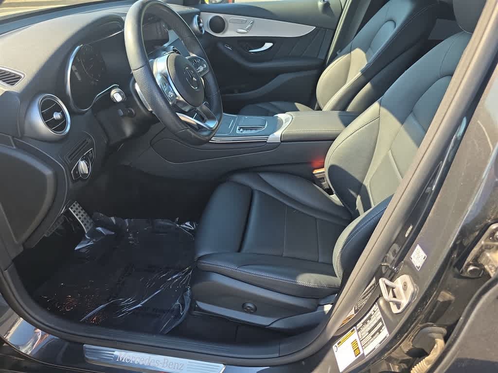 2022 Mercedes-Benz GLC 300 GLC 300