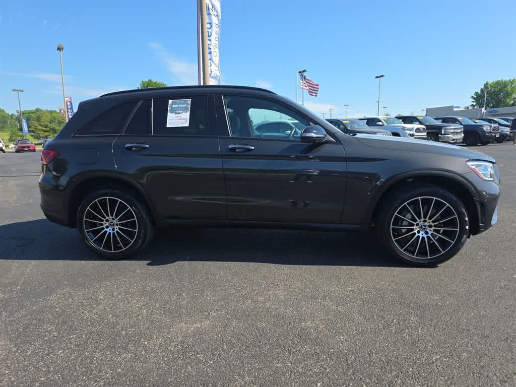 2022 Mercedes-Benz GLC 300 GLC 300