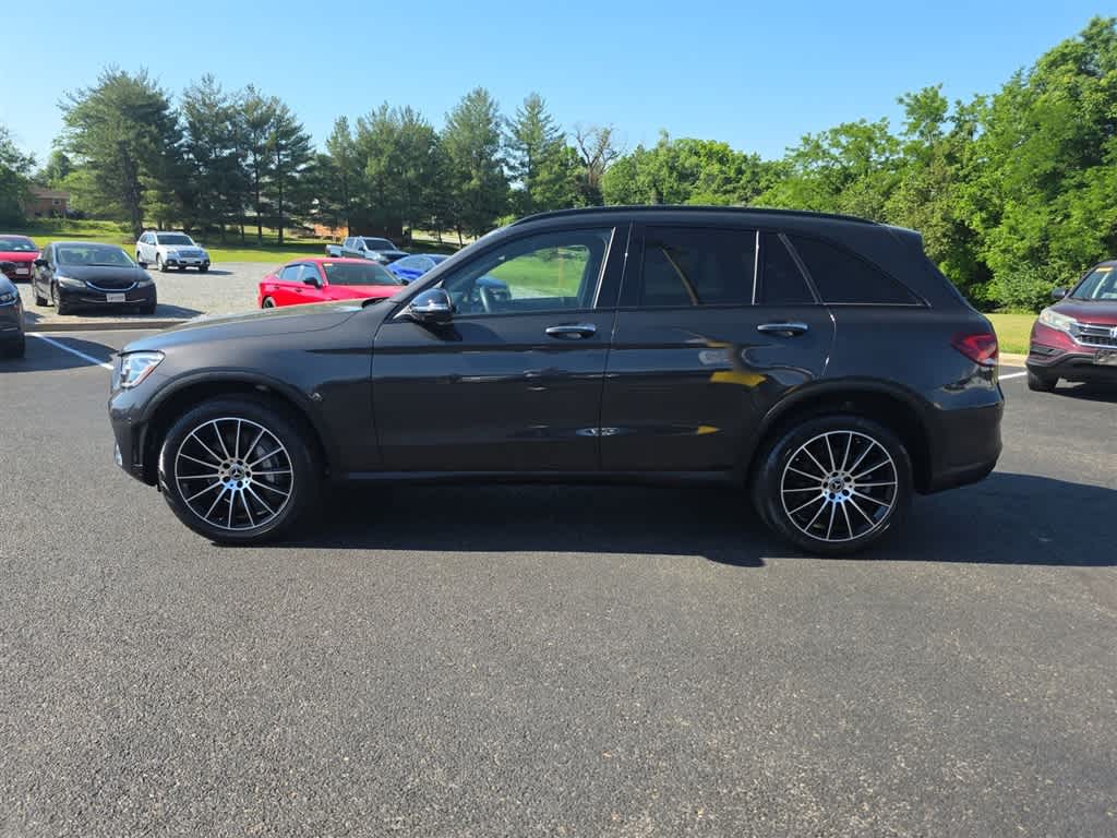 2022 Mercedes-Benz GLC 300 GLC 300