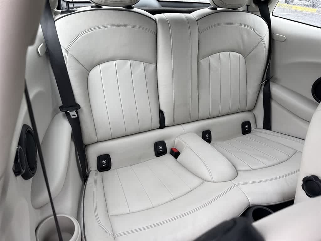 2014 MINI Hardtop Base