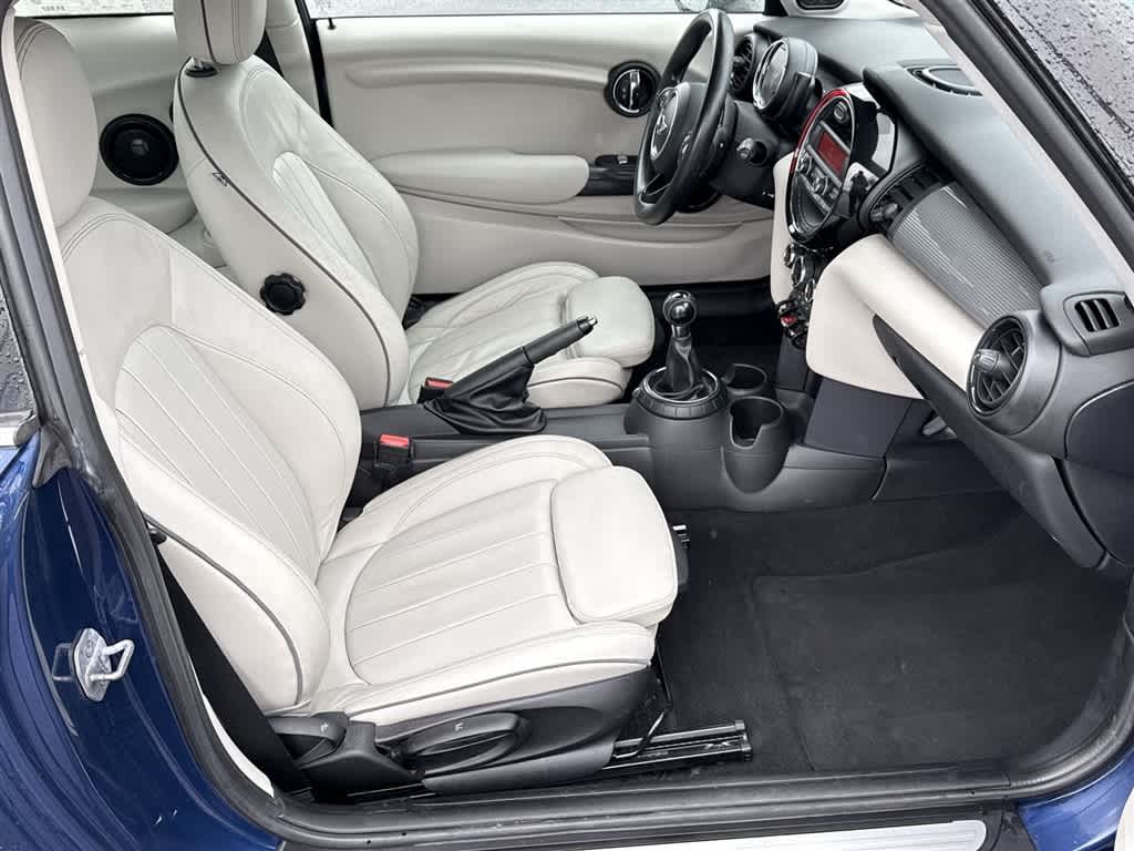 2014 MINI Hardtop Base