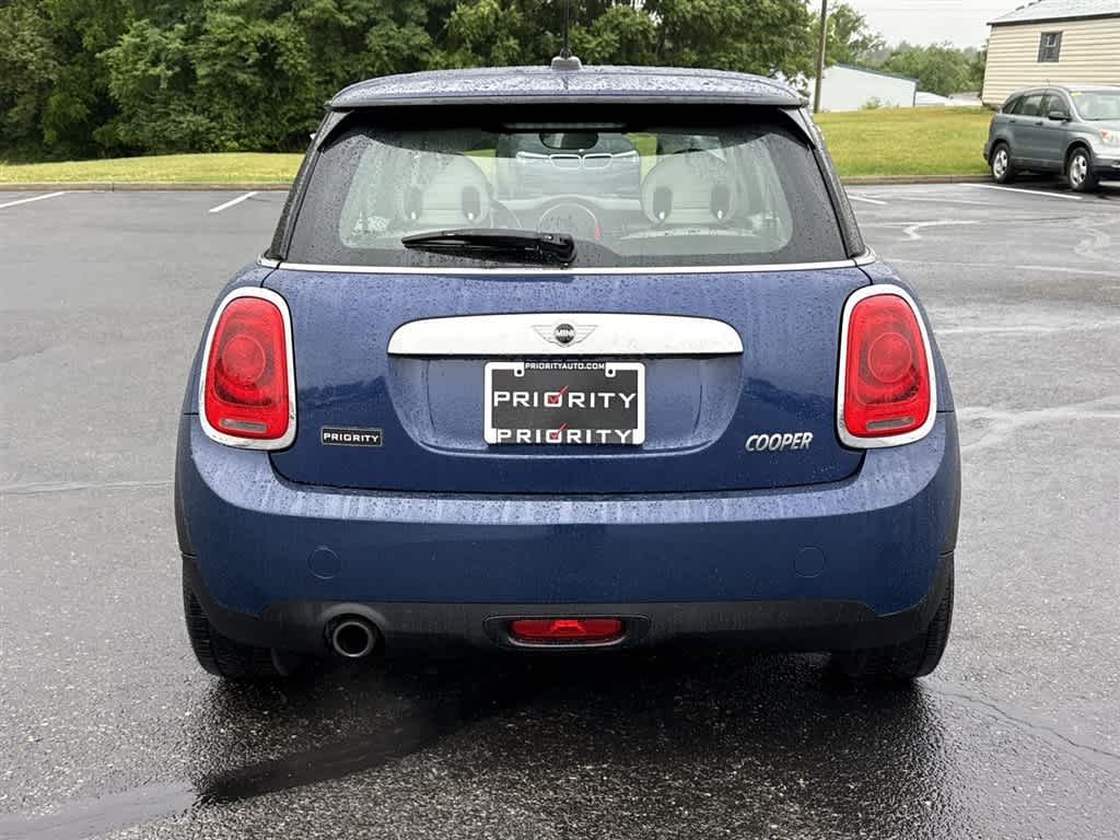 2014 MINI Hardtop Base