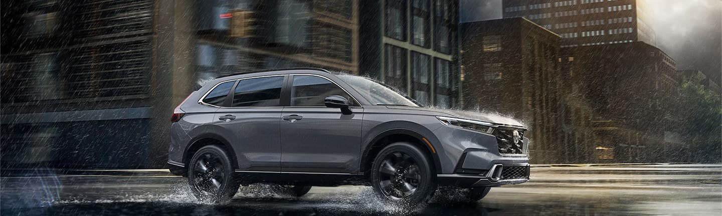 CR-V Hybrid in Roanoke, VA has many upscale tech features.