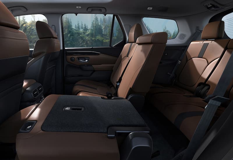 Roof for your whole crew in a Honda Pilot 3-row SUV from Priority Honda Roanoke.