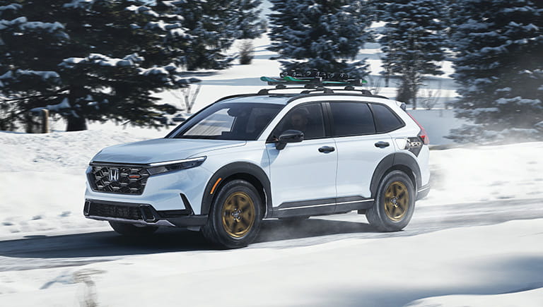 Find your new CR-V TrailSport Hybrid near Salem and Christiansburg at Priority Honda Roanoke.